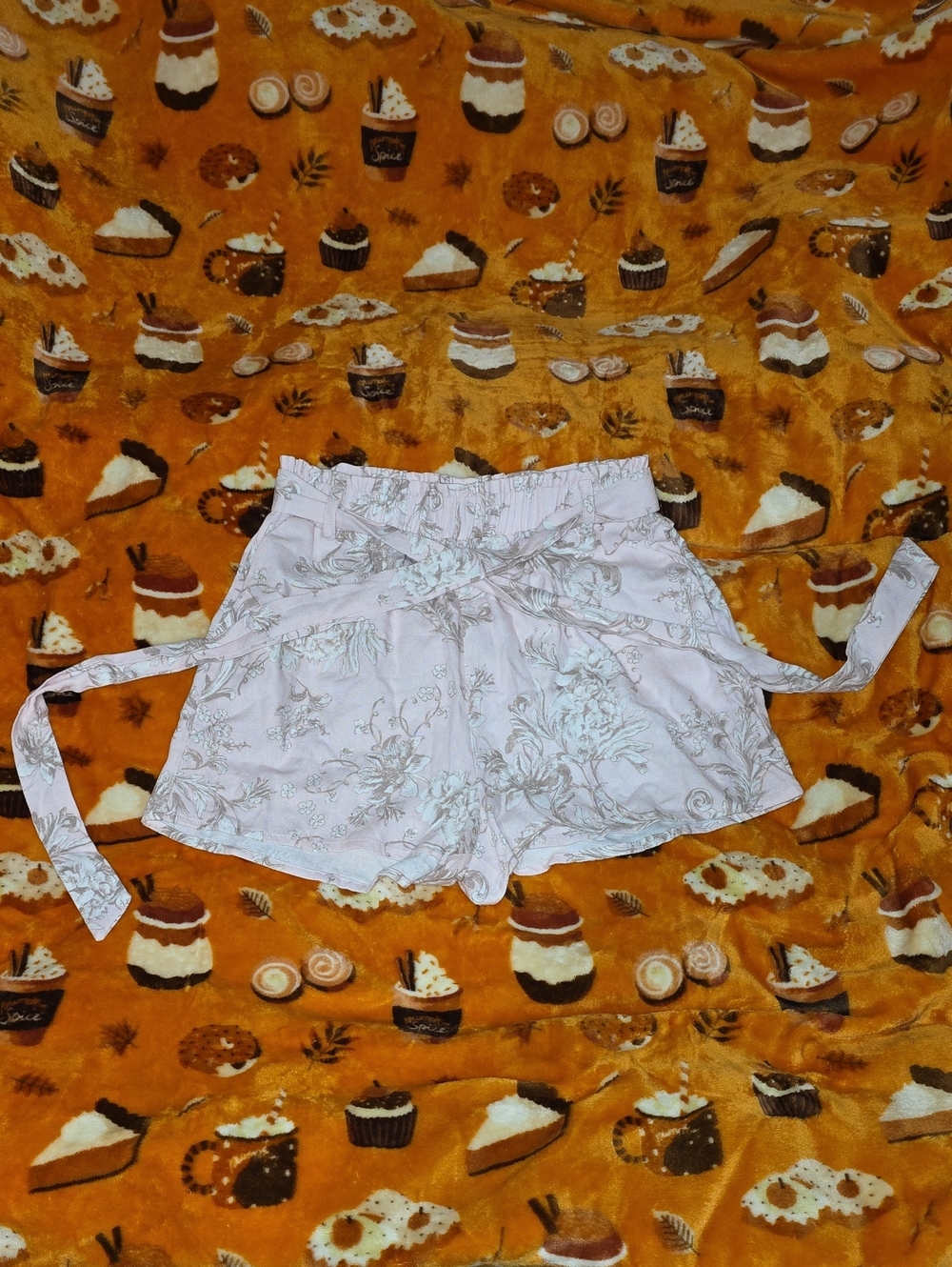 Alya Light Pink Floral Tie-Waist High-Rise Shorts